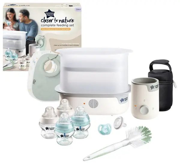 image of Tommee Tippee Tommee Tippee New Complete Feeding Kit White