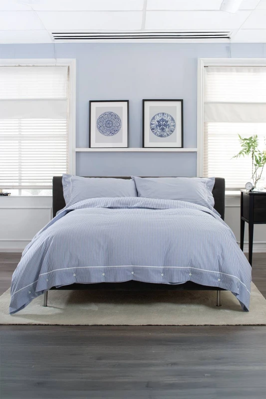 Image of The Lyndon Company Southport Blue 100% Cotton Cuffed Finish Duvet Cover Set Size: Double Blue Unisex Double