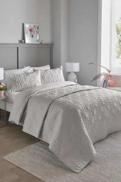Image of Serene 'Cavali' Pinsonic Microfibre Duvet Cover Set Silver
