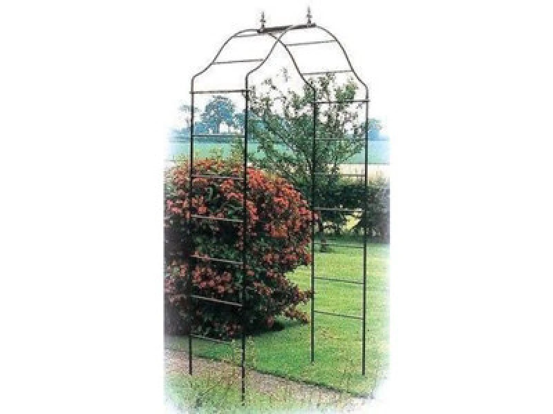 Image of Poppy Forge Arcadia Arch Softstanding Bare Metal/ready To Rust - Steel - L48.3 X W91.4 X H213.4 Cm