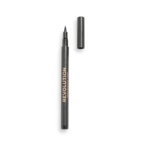 Catwoman Makeup Revolution X CATEYE Eyeliner