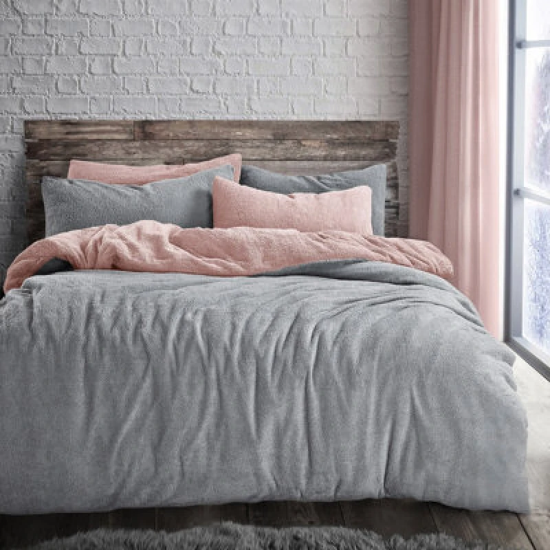 Image of Velosso Teddy Fleece Duvet Cover & Pillowcase Set In Plush, Cosy Bedroom Decor, Durable & Soft Texture Bed Linen, Machine Washable - Blush