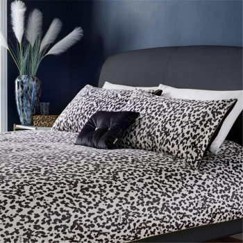 Image of Biba Cheetah Velvet Duvet Cover