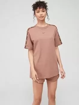Image of Nike NSW Taped Short Sleeve Boyfriend T-Shirt - Brown, Size L, Women