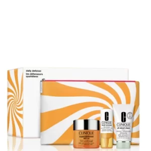 Image of Clinique Daily Defense Set