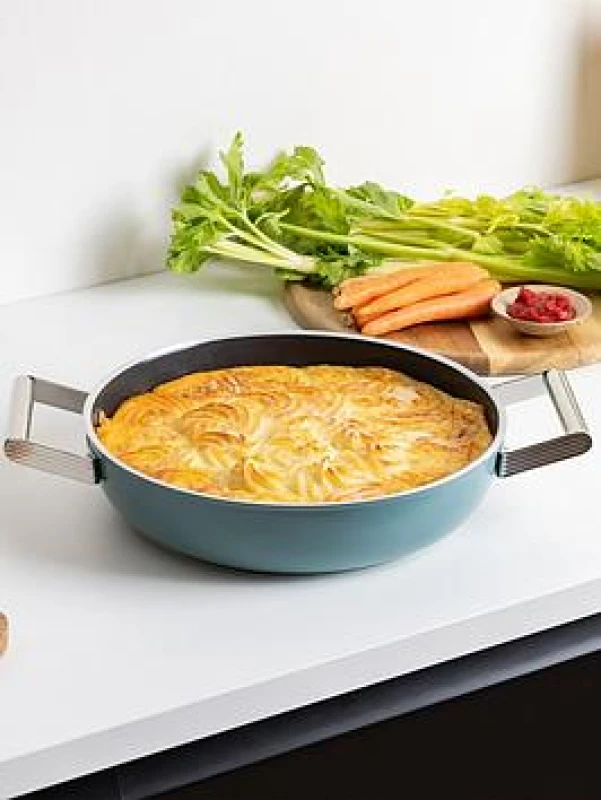 Image of Smeg Retro Deep Pan With Lid, Oven Safe, Aluminium, Emerald Green Green X4WBM Unisex