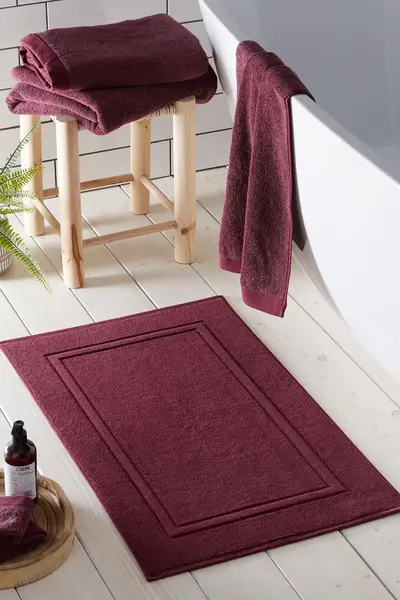 image of Drift Home 'Abode Eco' Soft Sustainable Heavyweight BCI Cotton Bath Mat Red