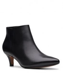 Image of Clarks Linvale Sea Shoe Boot