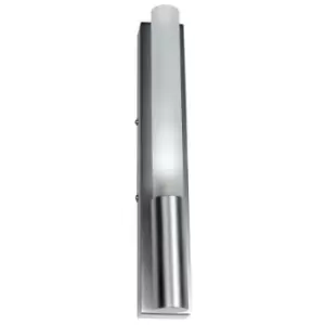 image of Linea Verdace Outdoor Modern Wall Light Silver