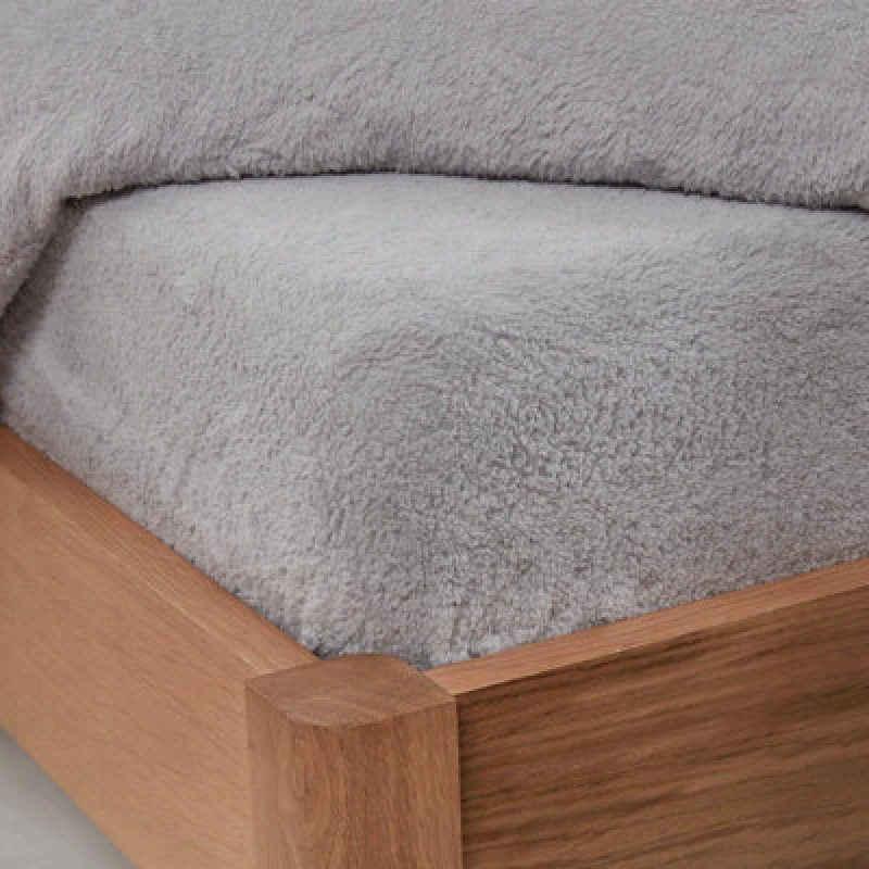 Image of OHS OHS Teddy Fleece Thermal Fitted Bed Sheet in Grey Size: Single Fitted Grey Single Fitted Unisex 5027434126026