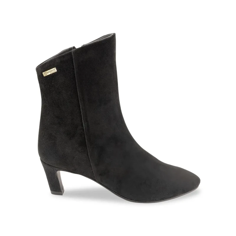 Image of Les Tropeziennes par M.Belarbi Womens boots Les Tropeziennes par M.Belarbi Lison Noir Female 36