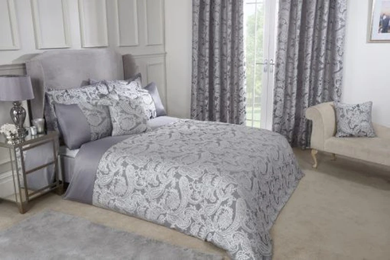 Image of New Edge Blinds Cavendish Duvet Set in Grey Size: Super King Grey Unisex Super King