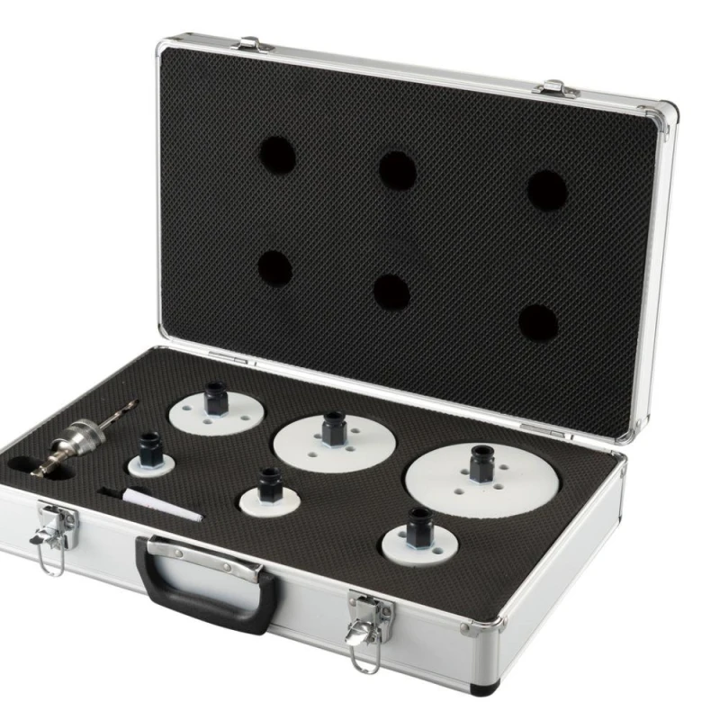 Image of Makita EzyChange 8 Piece Plumbers Bi Metal Hole Saw Set E-15796