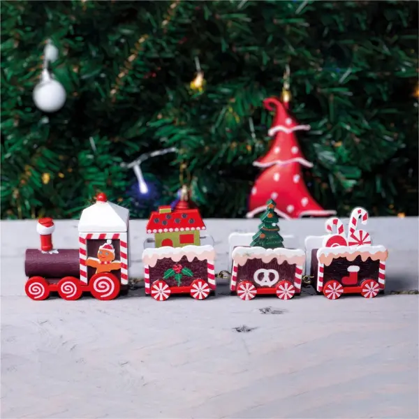 Image of Wooden Christmas Pudding Train Set Decoration ELV-850305
