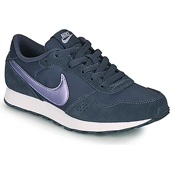 image of Nike MD VALIANT GS boys's Childrens Shoes Trainers in Blue kid,Kid 4,Kid 5