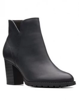 Image of Clarks Verona Trish Heeled Ankle Boot - Black Leather, Size 7, Women