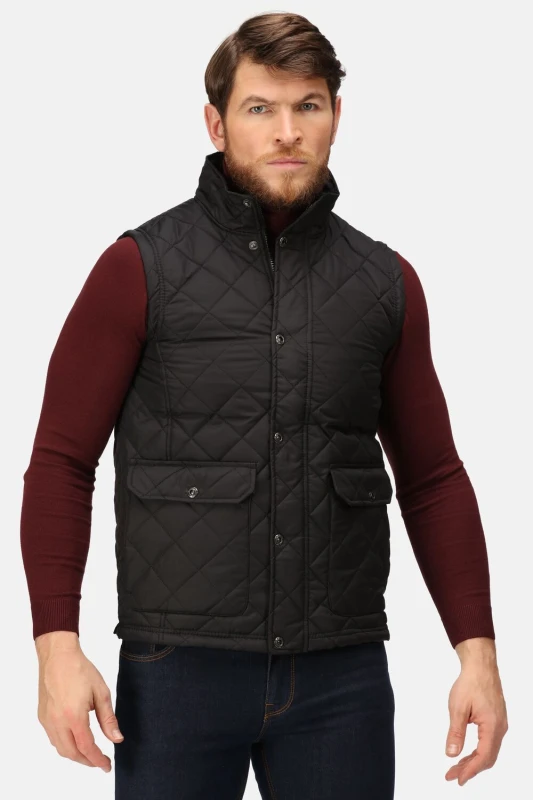 Image of Regatta Regatta Men Tyler Lightweight Bodywarmer in Black Size: large Black L Male 5051513496106