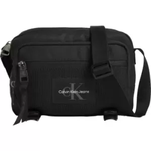 image of Calvin Klein Jeans Sport Essentials Camera BAG21 Cb - Black