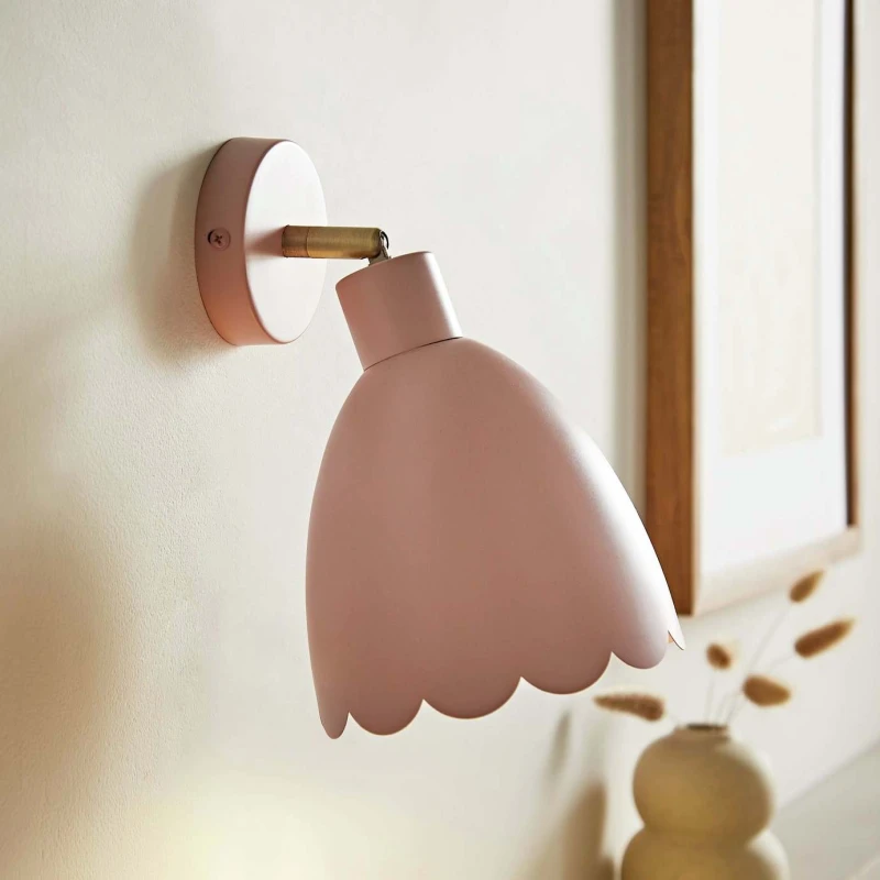 Image of ValueLights ValueLights Millie Metal Wall Light - Soft Pink