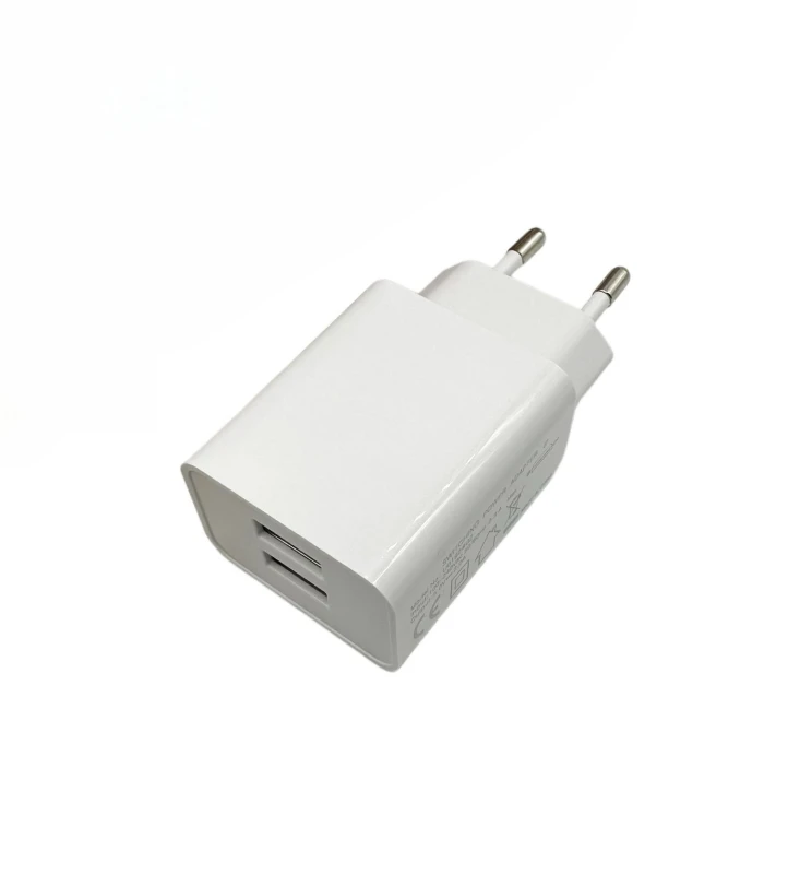 Image of Microconnect PETRAVEL44 mobile device charger Universal White AC Indoo
