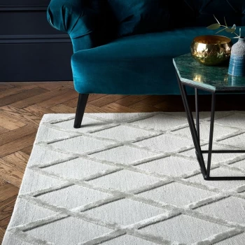 Image of Dixon Silver Diamond 160cm x 230cm Rectangle - Grey
