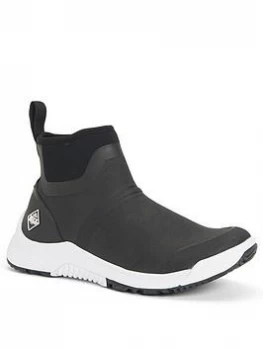 Image of Muck Boots Outscape Chelsea Trainer - Black, Size 8, Women