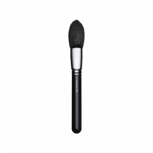 Image of MAC 109S Small Contour 138S Tapered Face Red