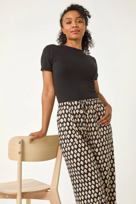 Image of Roman Womens Petite Geo Print Wide Leg Stretch Trouser in Black Size: 10 Black Female 10