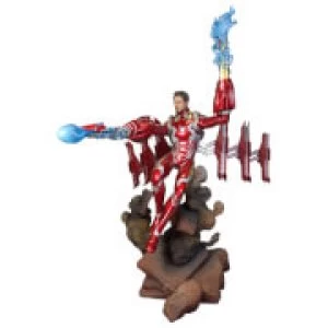 Image of Diamond Select Marvel Gallery Avengers 3 Unmasked Iron Man MK50 Statue