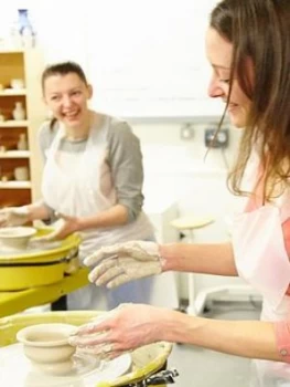 Image of Virgin Experience Days Wedgwood Ceramic Experience And Afternoon Tea For Two In Stoke On Trent, Staffordshire