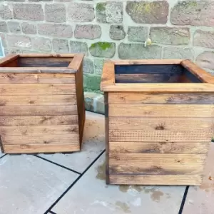 Image of Charles Taylor 2pc Extra Large Windsor Planter Set