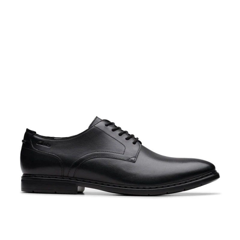 Image of Clarks Clarks Men Banbury Derby Black Leather Lace Up,Derby Shoes Size: 6-Standard Fit Black 6-Standard Fit Male 5063421642025