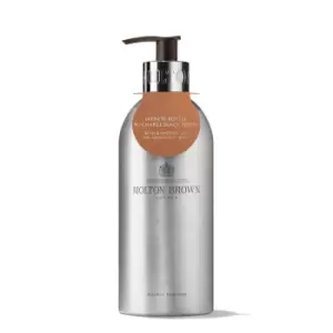 Image of Molton Brown Re-charge Black Pepper Infinite Bottle