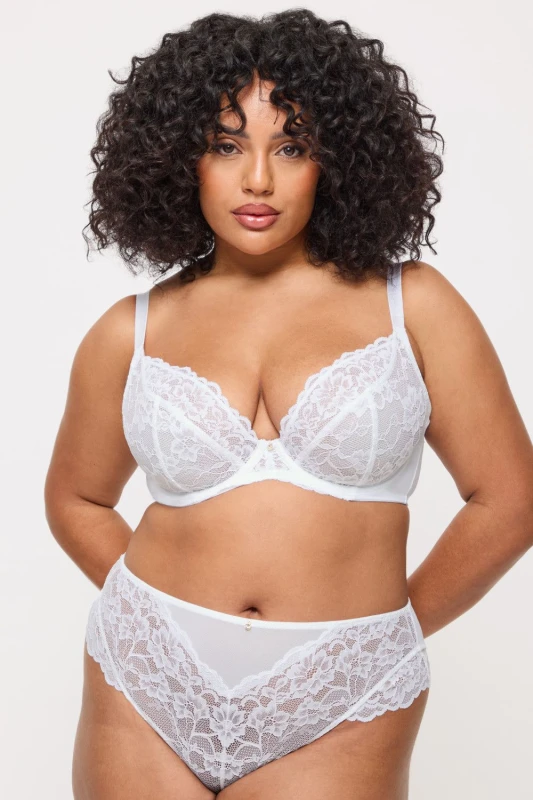 Image of Ann Summers Womens Bridal Sexy Lace Fuller Bust Non Padded Plunge Bra in White Size: 44GG White Female 44GG