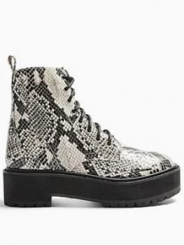 Image of Topshop Brazen Chunky Boots - Natural, Size 4, Women