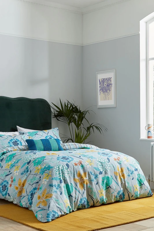 Image of Helena Springfield Helena Springfield 'Bella Cover' Cotton Duvet Cover Set in Blue Size: Single Blue Single Unisex 5016709702010