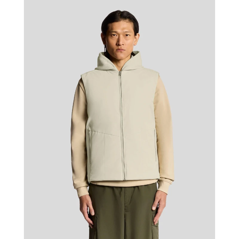 Image of Lyle and Scott Quilted Shell Gilet Brown male S