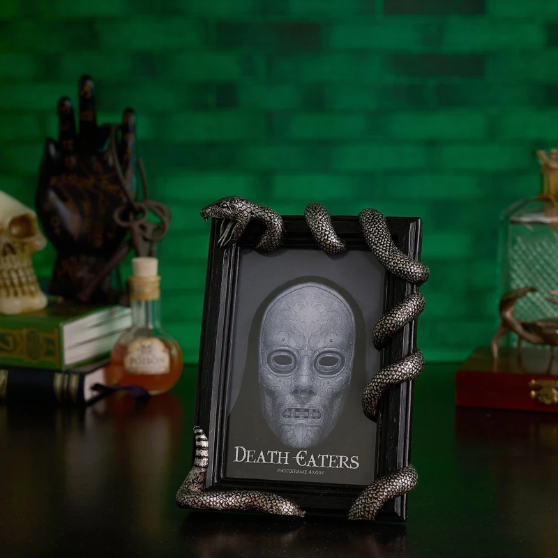 Image of Warner Bros Harry Potter Dark Arts Frame - Nagini Black unisex