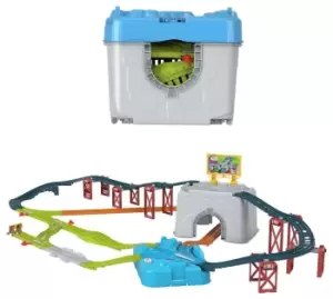 image of Thomas & Friends Connect & Build Train Track Bucket Set