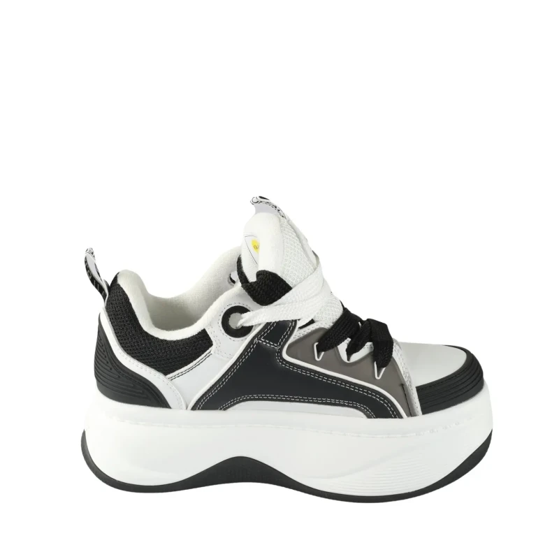 Image of Buffalo Womens Trainers Buffalo Orcus - Vegan Nappa Noir Female 39