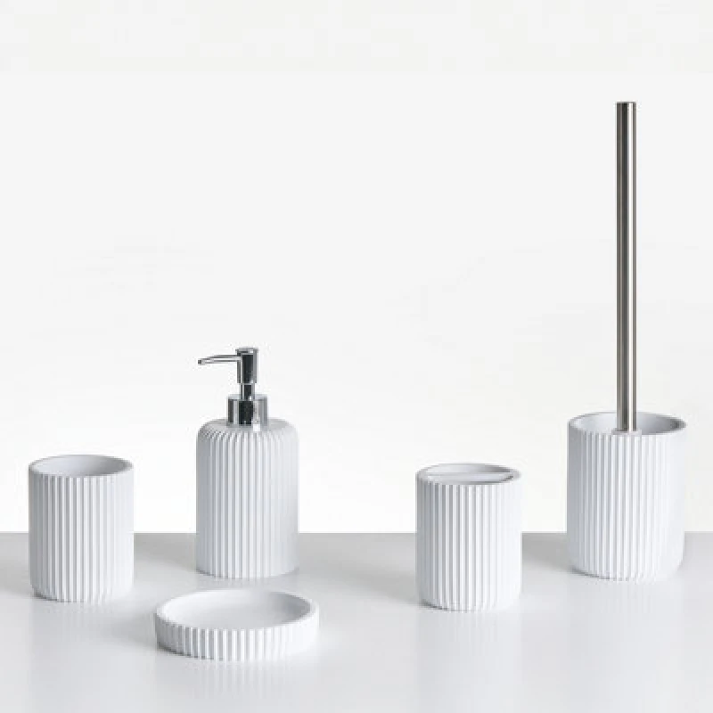 Image of Beliani 5 Piece Bathroom Accessories Set Camana White