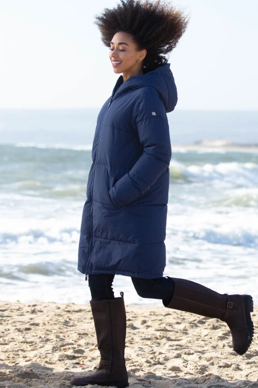 Image of Kite Womens Ash Padded Duvet Coat in Midnight Size: Small Midnight Female S