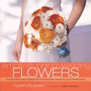 Image of simple stunning wedding flowers