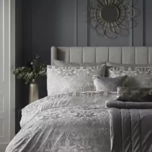 Image of Laurencellewelynbowen - Laurence Llewelyn Bowen Firenza Damask Woven Jacquard Duvet Cover Set, Silver, King