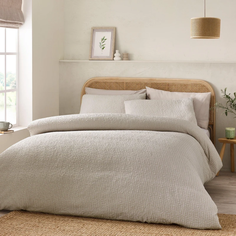 Image of Catherine Lansfield Catherine Lansfield 'Crinkle Seersucker' Duvet Cover Set in Natural Size: Super King Natural Super King Unisex 5057681187662