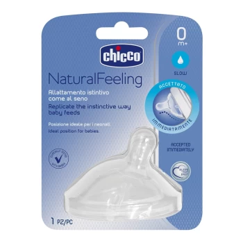 image of Chicco Teat NaturalFeeling 0M + (Normal Flow)