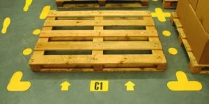 Image of Spectrum Floor Signalling Arrow Shape