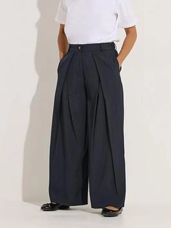 Image of PixieGirl Womens Petite Pleated Wide Leg Trousers in Dark Navy Size: 12S Dark Navy Female 12S