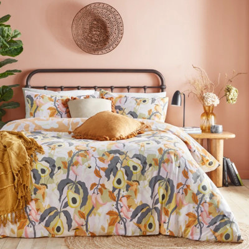 Image of furn. Huerta Orange Duvet Cover and Pillowcase Set Orange