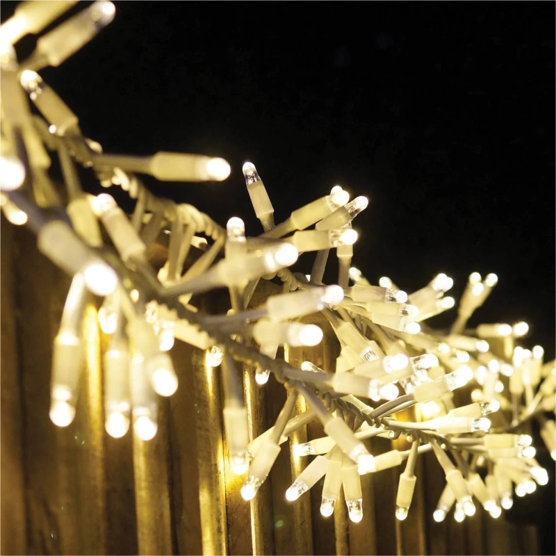 Image of EAGLE-CON 5m Easy-Connect Warm White 250 LED Cluster String Lights With Interconnectable White Rubber Cable ELV-561361